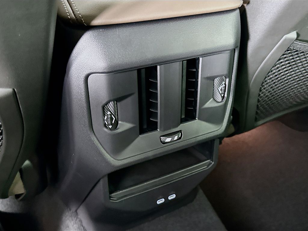 Thumbnail: 2026 BMW X3 - 18