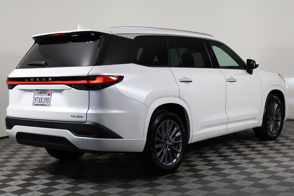 Thumbnail: 2025 Lexus TX - 4