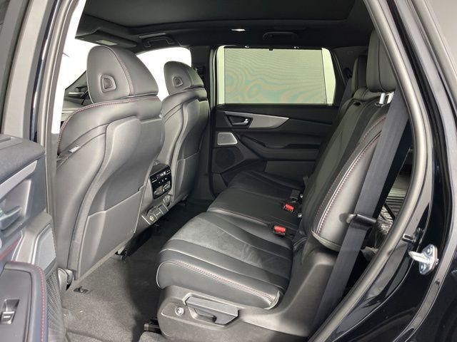 Thumbnail: 2026 Acura MDX - 5