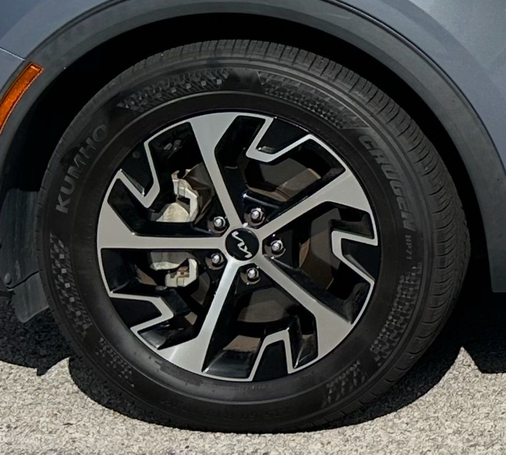 Thumbnail: 2023 Kia Sportage - 9