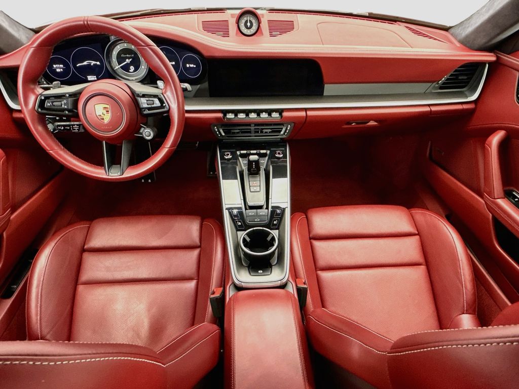 Thumbnail: 2021 Porsche 911 - 15