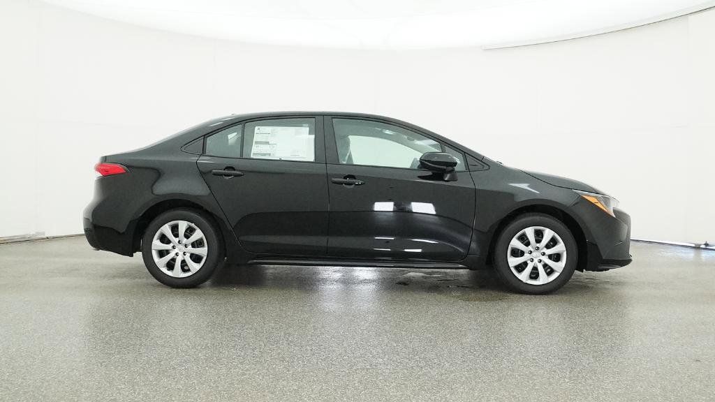 2025 Toyota Corolla LE 22
