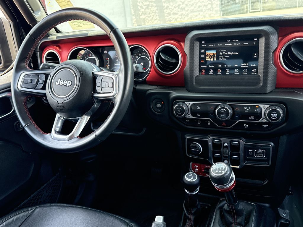 Used 2021 Jeep Gladiator Truck