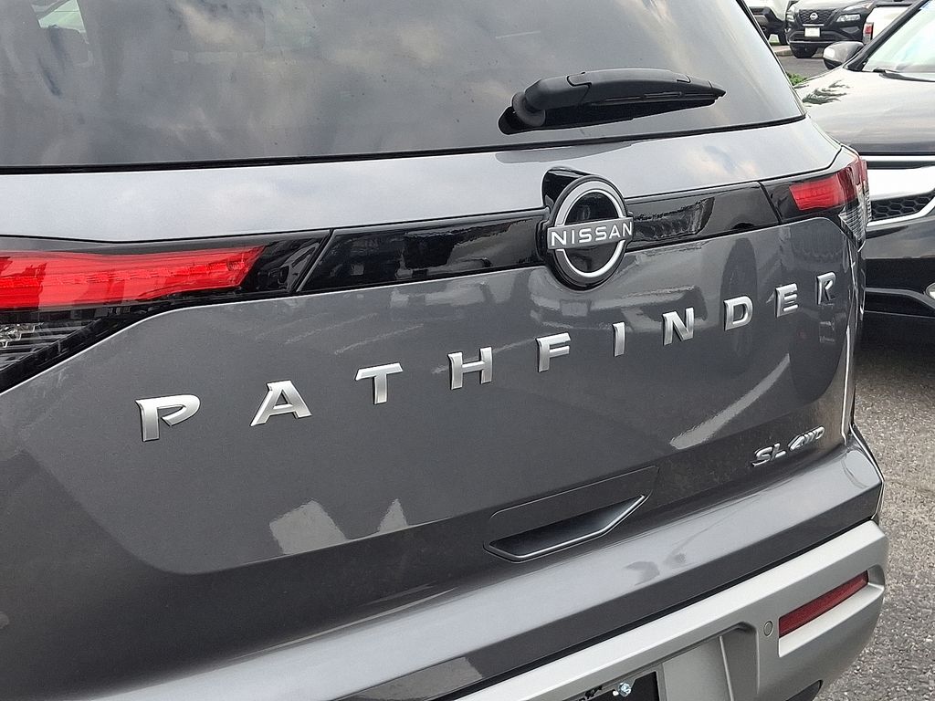 Thumbnail: 2024 Nissan Pathfinder - 31