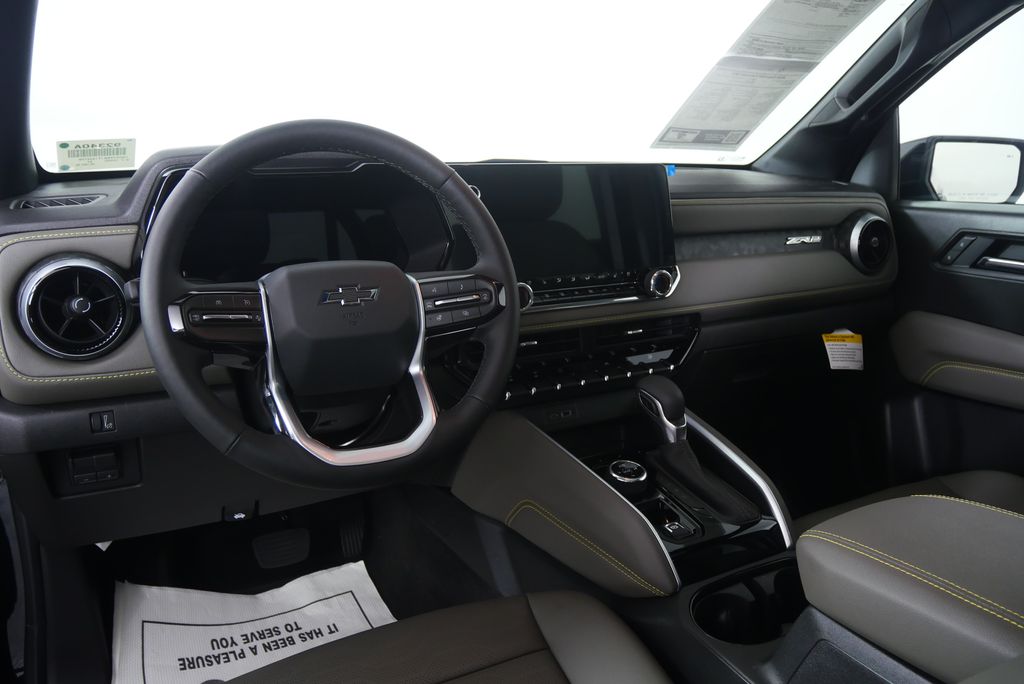 Thumbnail: 2026 Chevrolet Colorado - 20