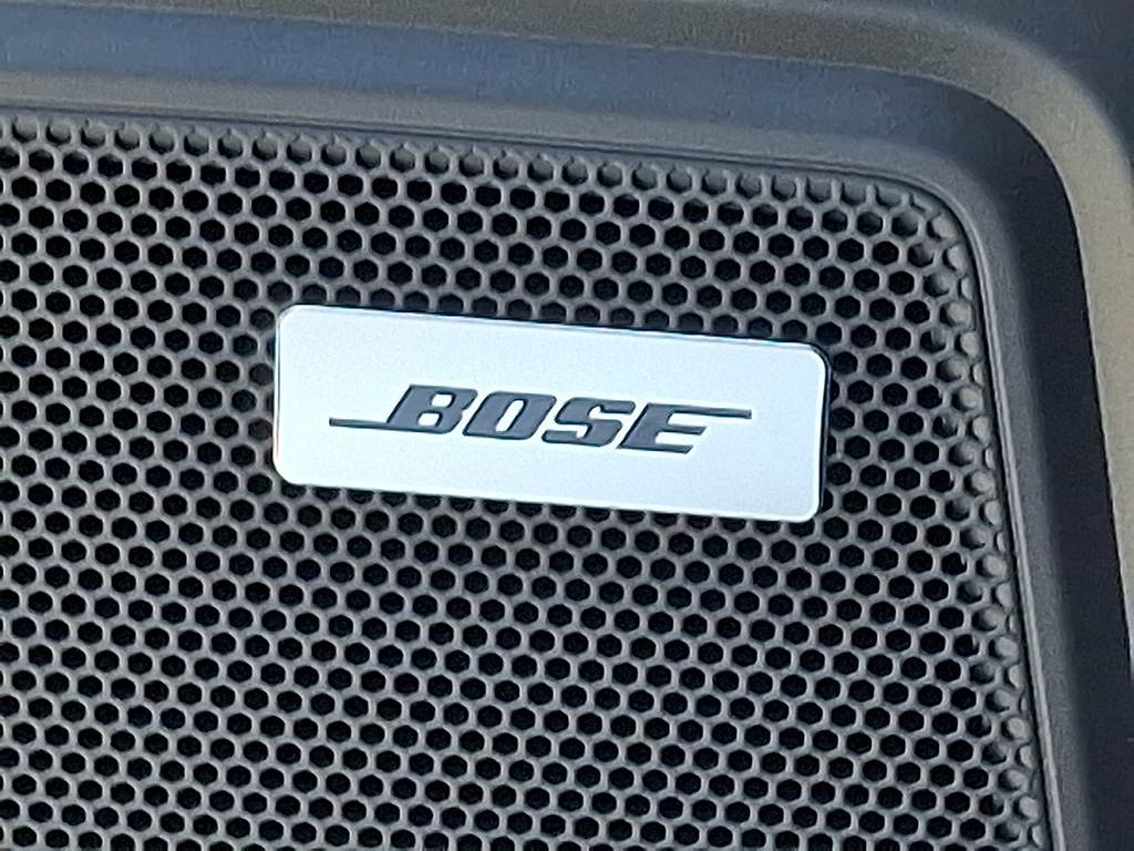 Thumbnail: 2025 Porsche Macan - 26