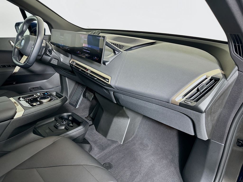 Thumbnail: 2024 BMW iX - 29