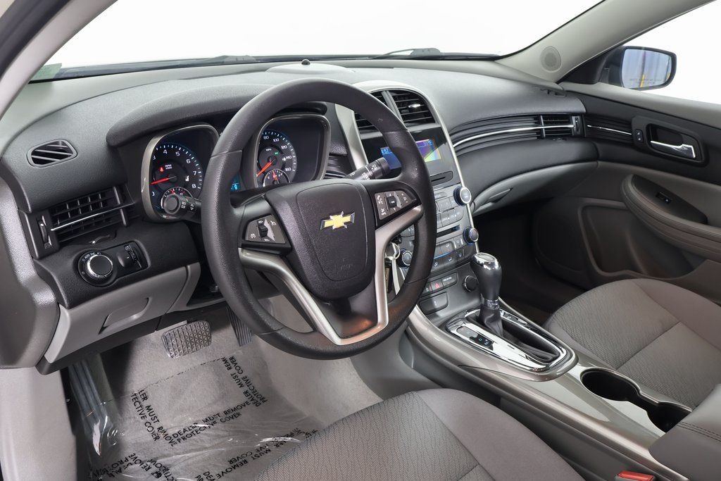 2013 Chevrolet Malibu LS 7