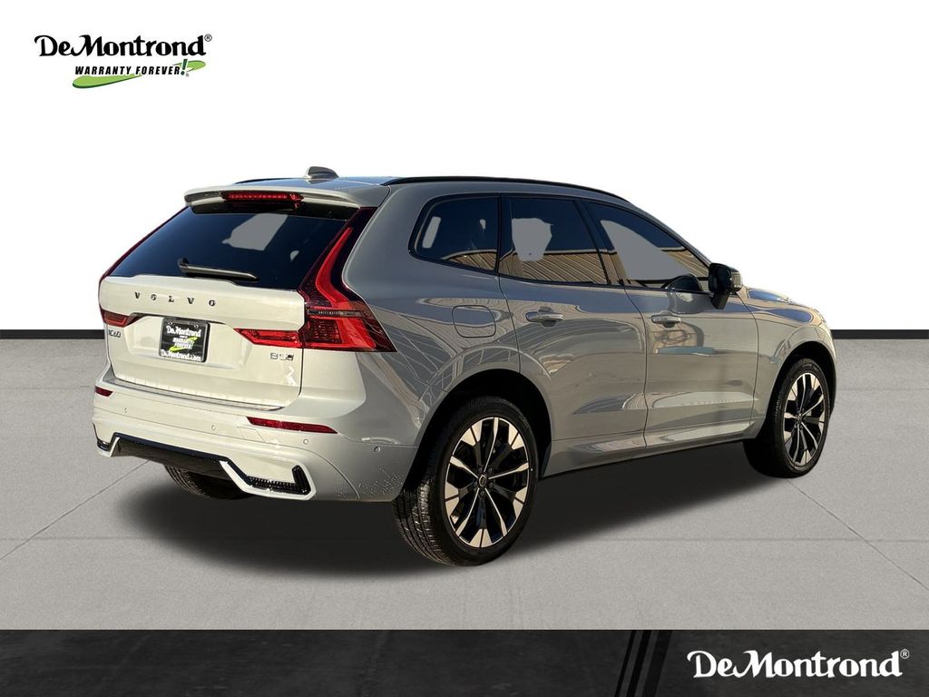 New 2026 Vapour Gray Volvo B5 Plus image 5