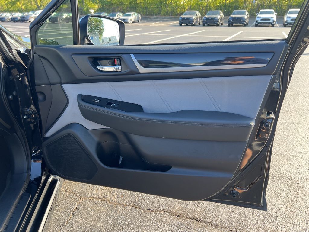 Thumbnail: 2017 Subaru Legacy - 26