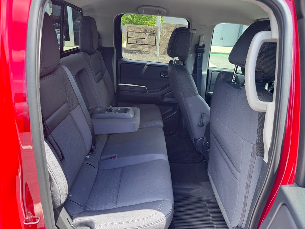 2024 Nissan Frontier Crew Cab SV 4x4