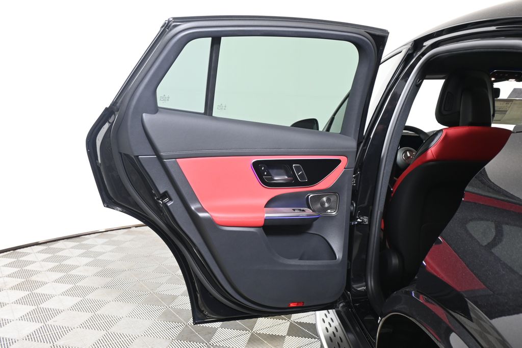 Thumbnail: 2026 Mercedes-Benz GLC - 29