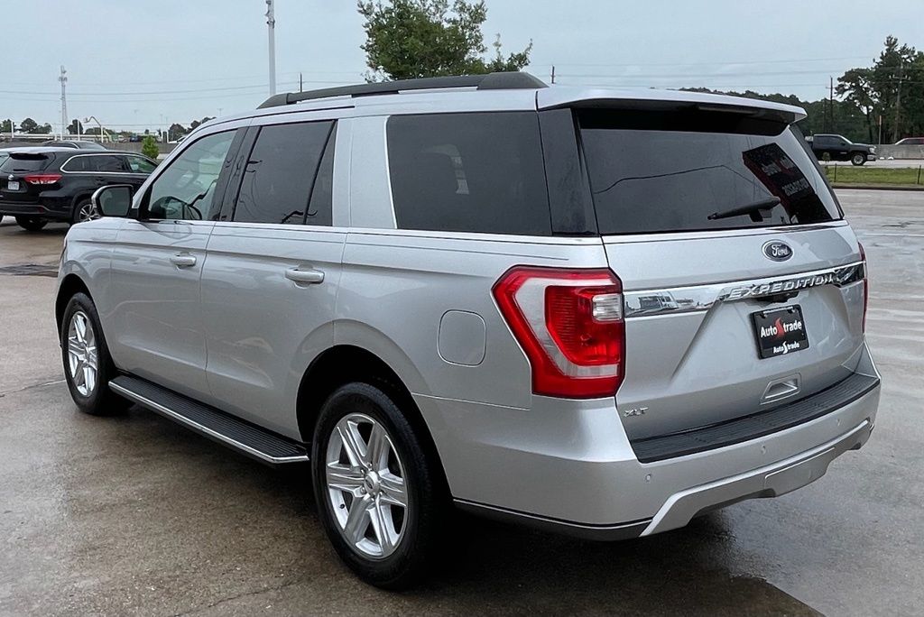 2019 Ford Expedition XLT Silver at Autostrade
