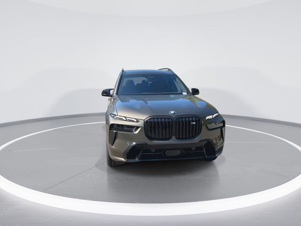 2025 BMW X7 M60i 3