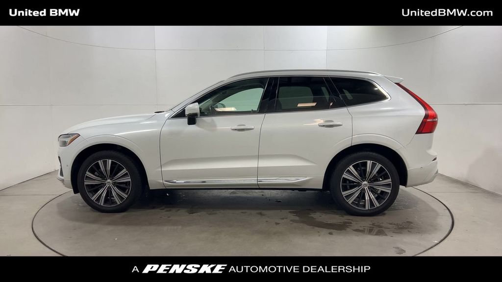 2022 Volvo XC60 B6 Inscription 5