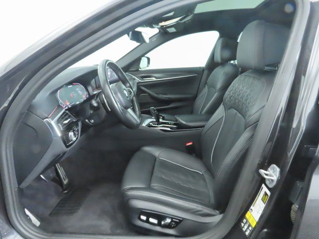 Thumbnail: 2023 BMW 5 Series - 19