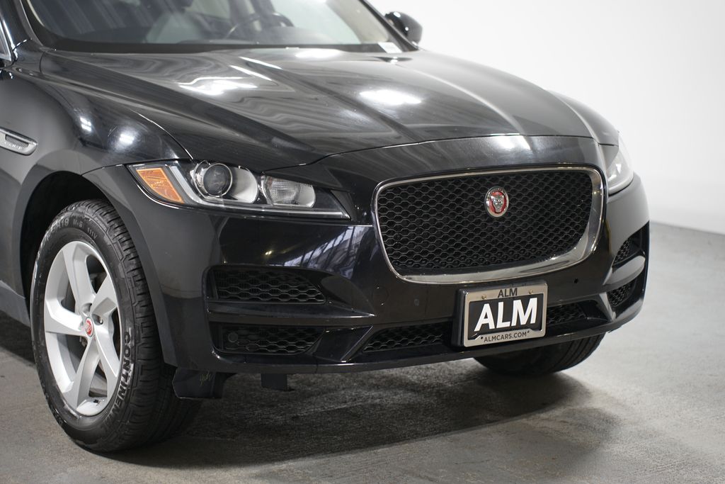 2019 Jaguar F-Pace Premium 4