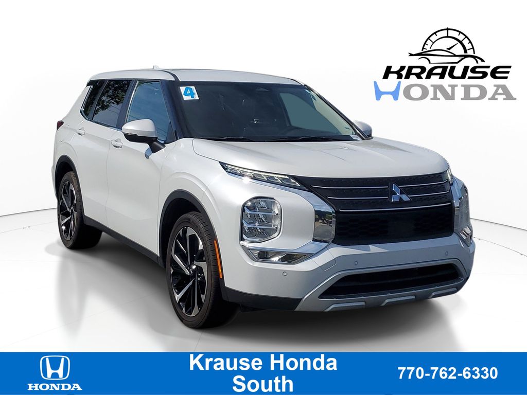Graphite Gray/Black Roof 2024 Mitsubishi Outlander SUV / Crossover Front-Wheel Drive Continuously Variable Transmission