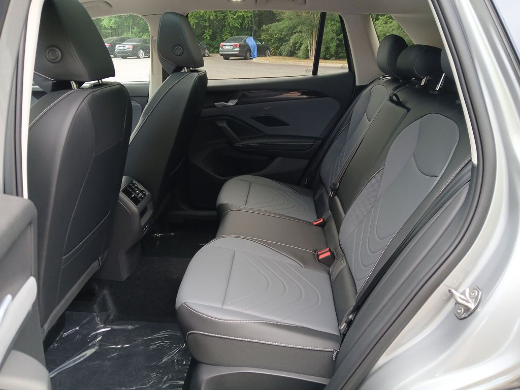 New 2026 Silver Volkswagen 2.0T SE image 24