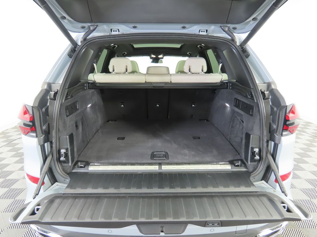 Thumbnail: 2024 BMW X5 - 29