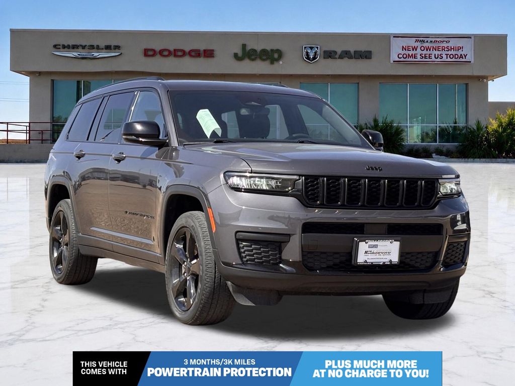 2023 Jeep Grand Cherokee L Altitude 4WD