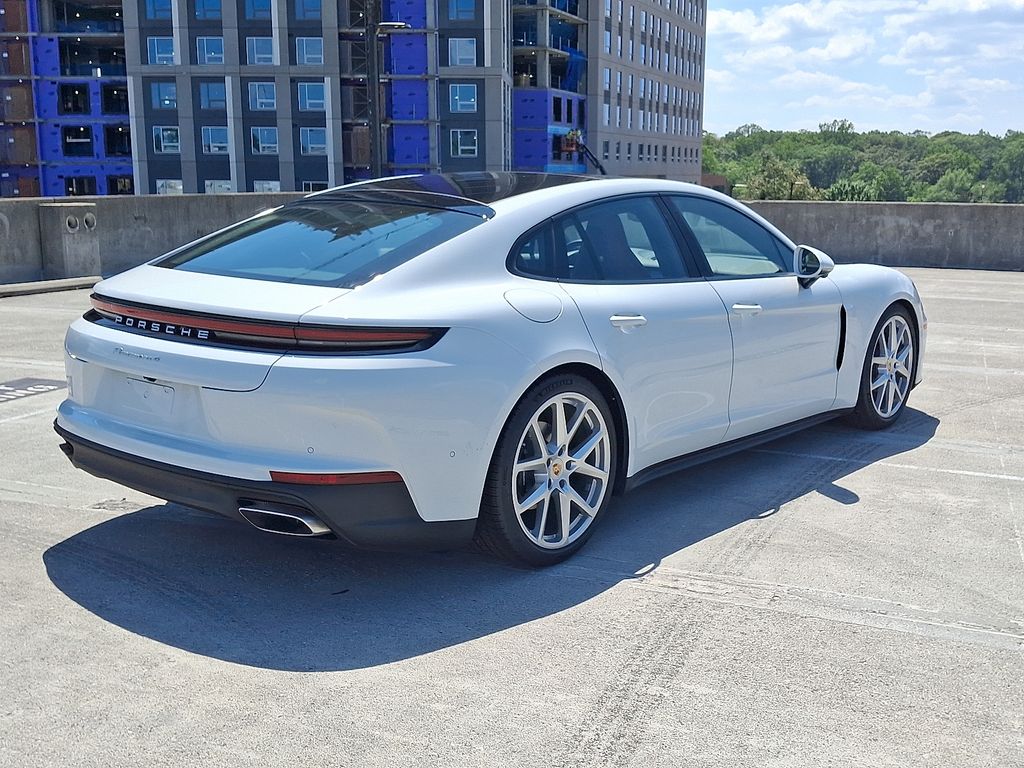 Thumbnail: 2025 Porsche Panamera - 8