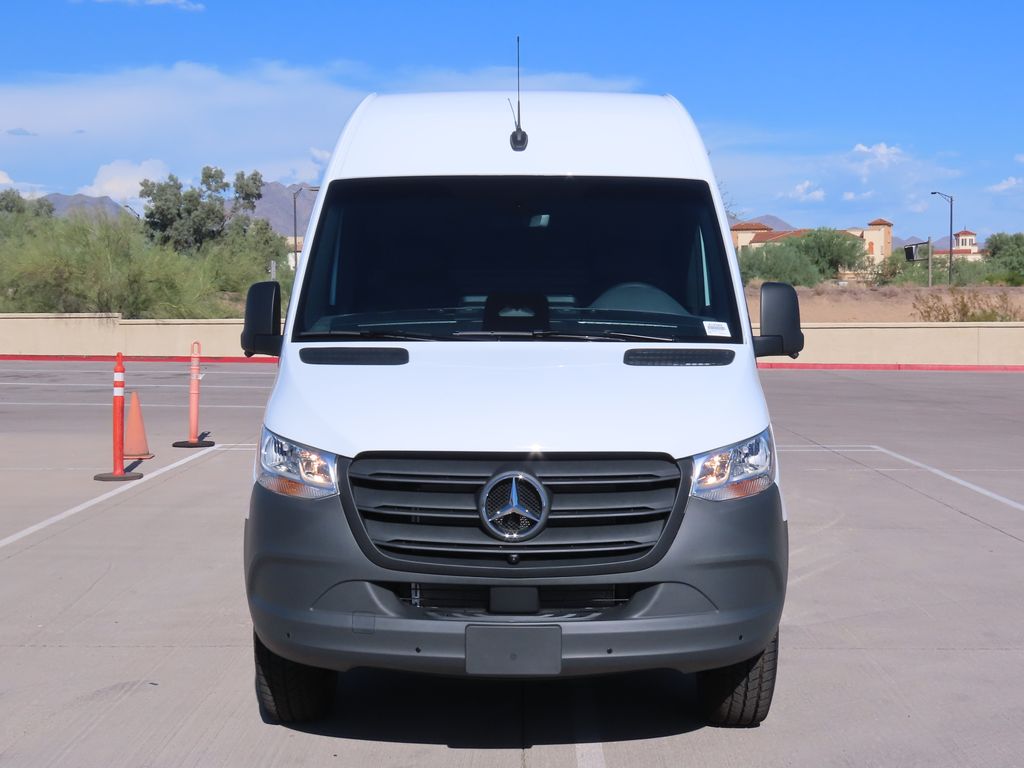 Thumbnail: 2026 Mercedes-Benz Sprinter - 2