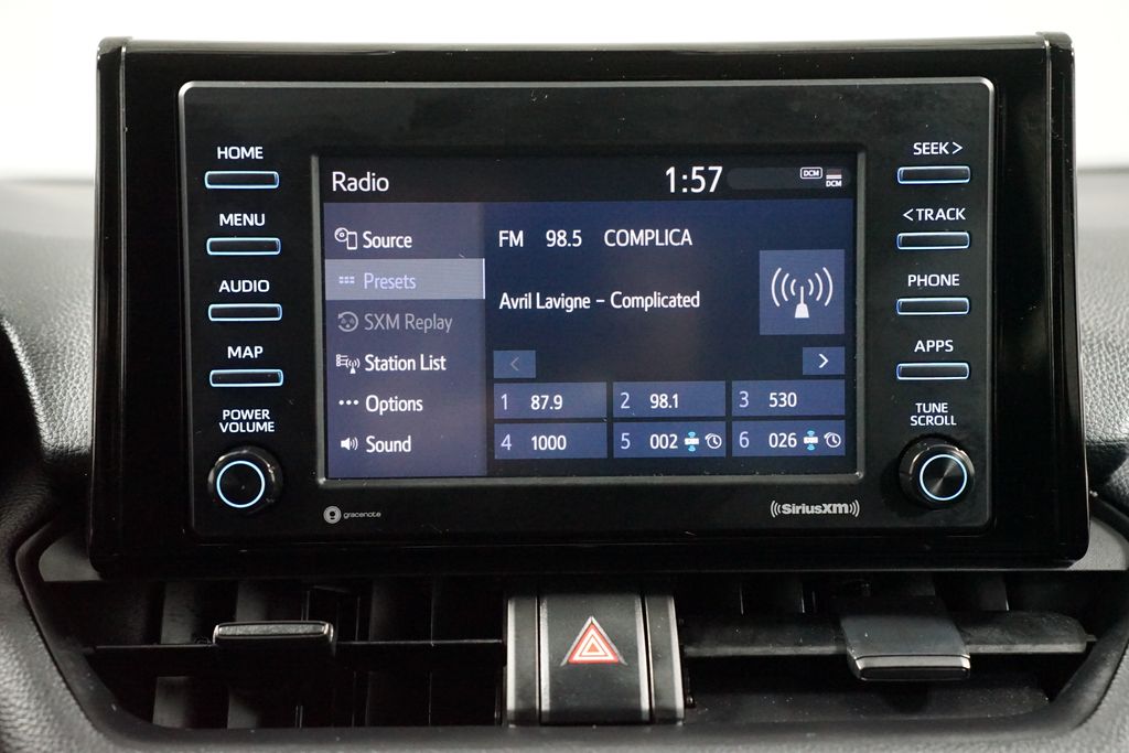 Thumbnail: 2021 Toyota RAV4 - 17