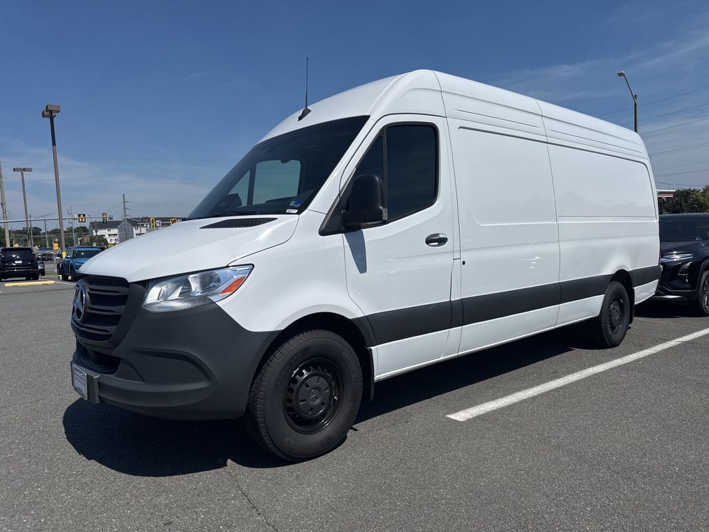 Arctic White 2025 Mercedes-Benz Sprinter Cargo 2500 170 High Roof RWD Van Rear-Wheel Drive 9-Speed Automatic