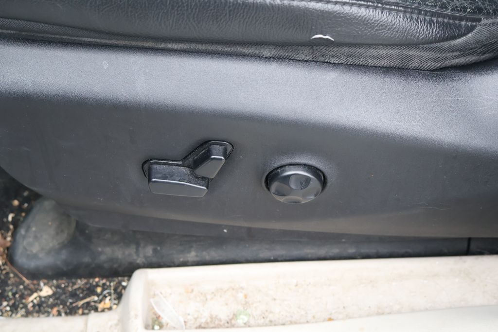 Thumbnail: 2017 Chrysler Pacifica - 14