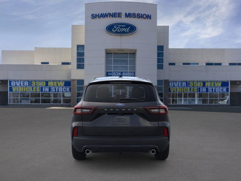 2025 Ford Escape ST-Line photo