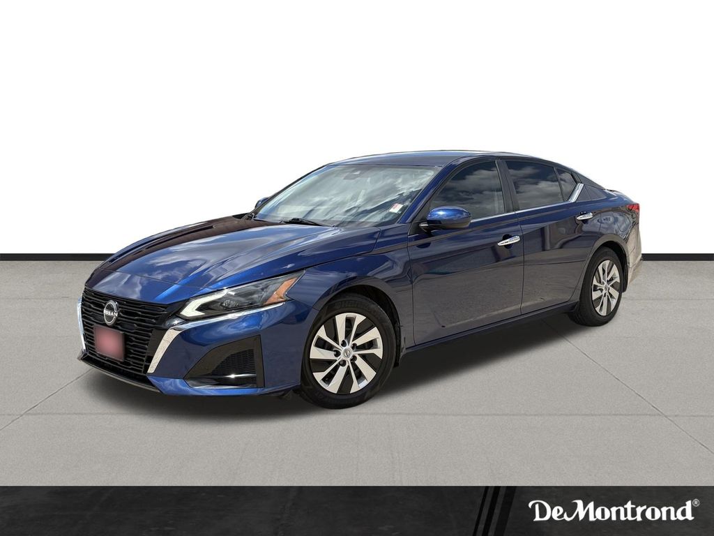 Deep Blue Pearl 2023 Nissan Altima Sedan Front-Wheel Drive Continuously Variable Transmission