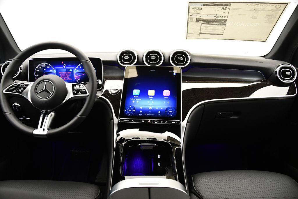 Thumbnail: 2025 Mercedes-Benz GLC - 18