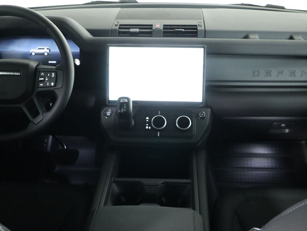 Thumbnail: 2026 Land Rover Defender - 15