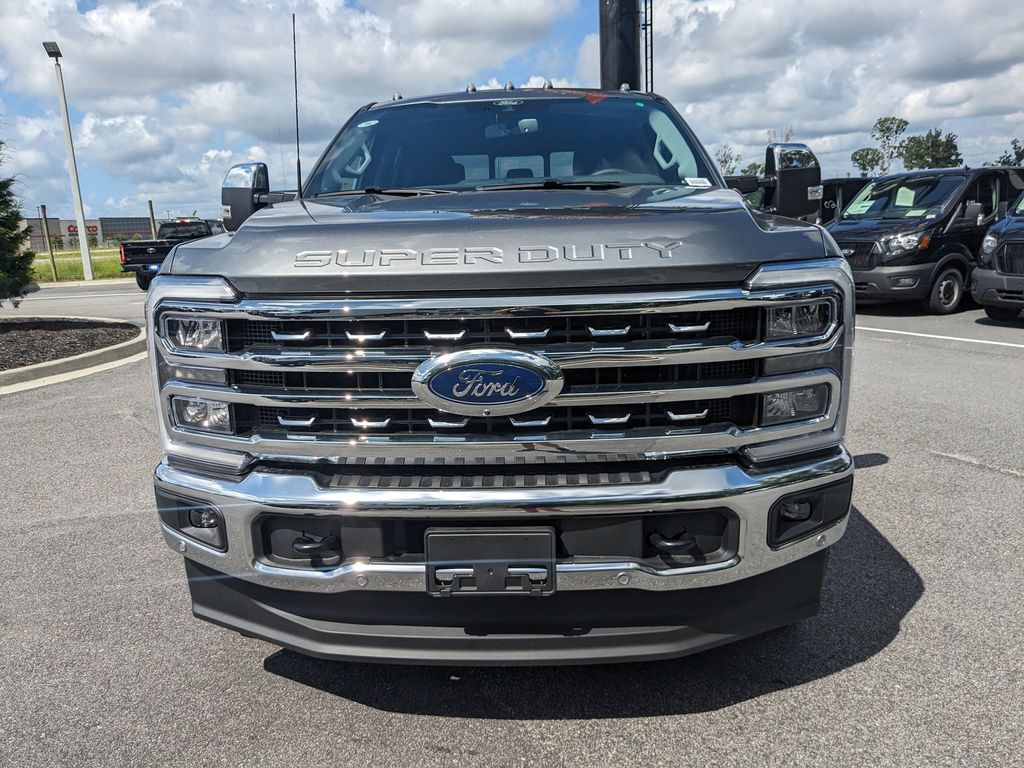 2025 Ford F-250 Super Duty Lariat