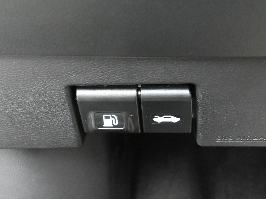 Used 2025 Fresh Powder Nissan S image 17