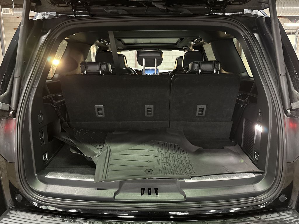 2022 Lincoln Navigator Reserve Black at Gullo Toyota