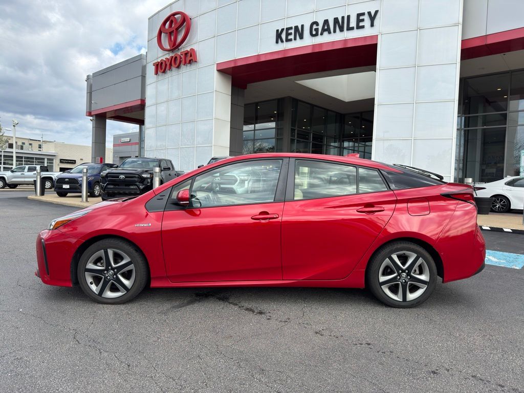 2021 Toyota Prius Limited photo