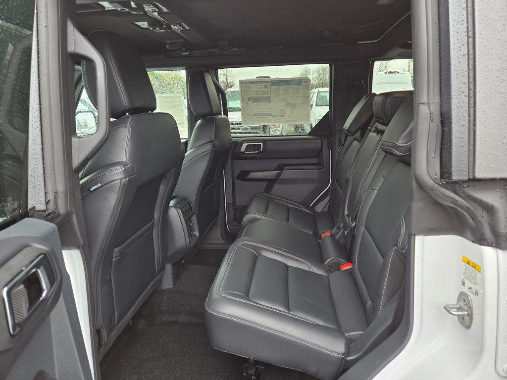 New 2025 Ford Bronco Outer Banks