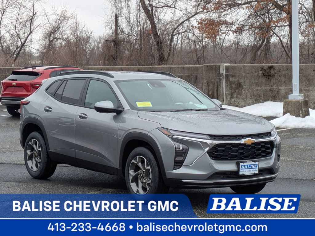 2026 Chevrolet Trax LT FWD