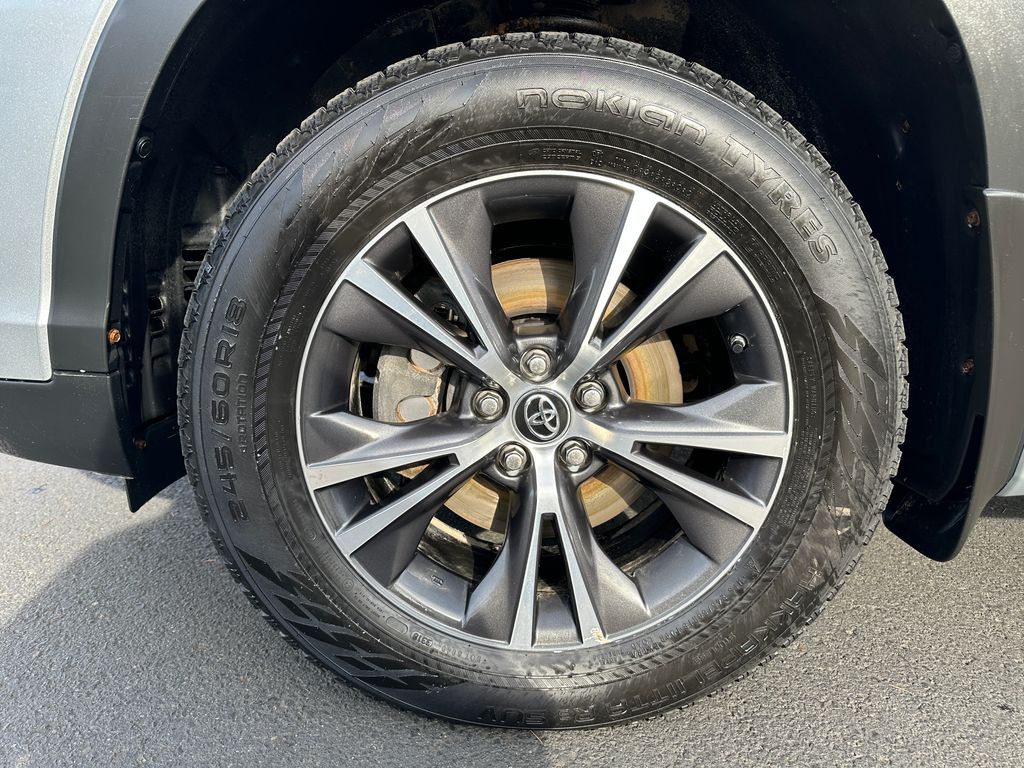 2018 Toyota Highlander LE