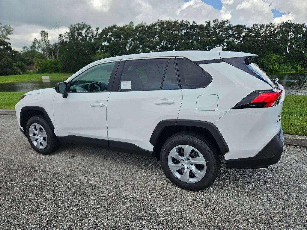 Thumbnail: 2024 Toyota RAV4 - 3