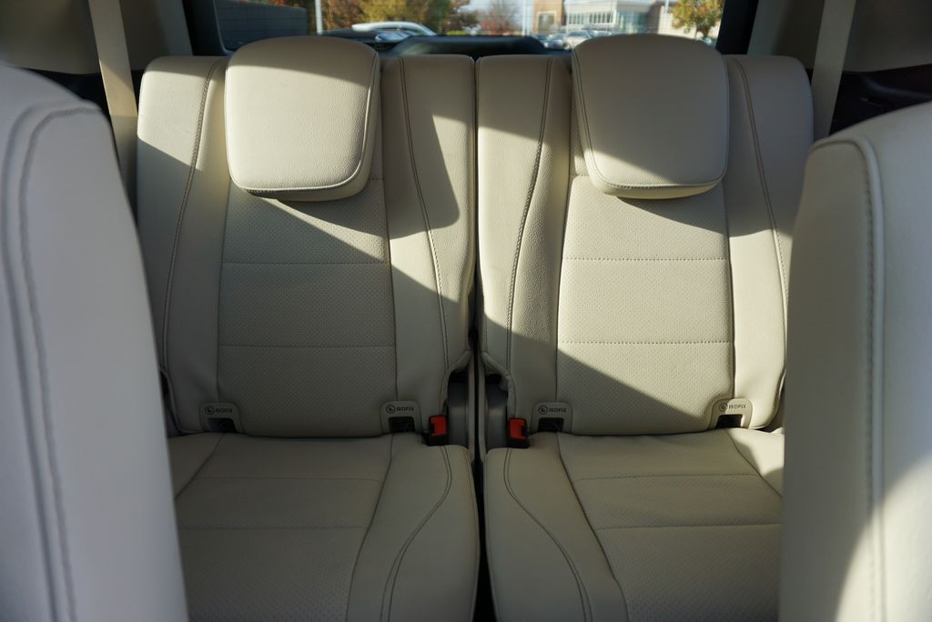 Thumbnail: 2024 Mercedes-Benz GLS - 18