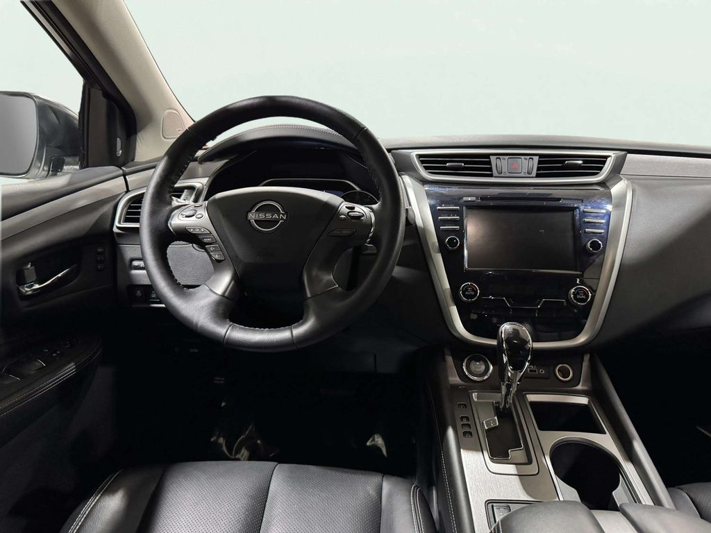 Used 2023 Pearl White Tricoat Nissan SL image 11