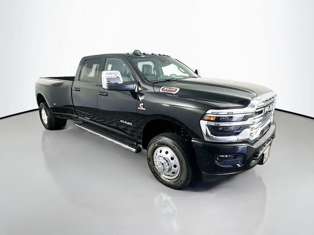 2025 RAM 3500 Laramie Crew Cab LB DRW 4WD