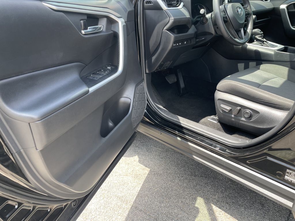 Used 2024 Toyota RAV4 SUV