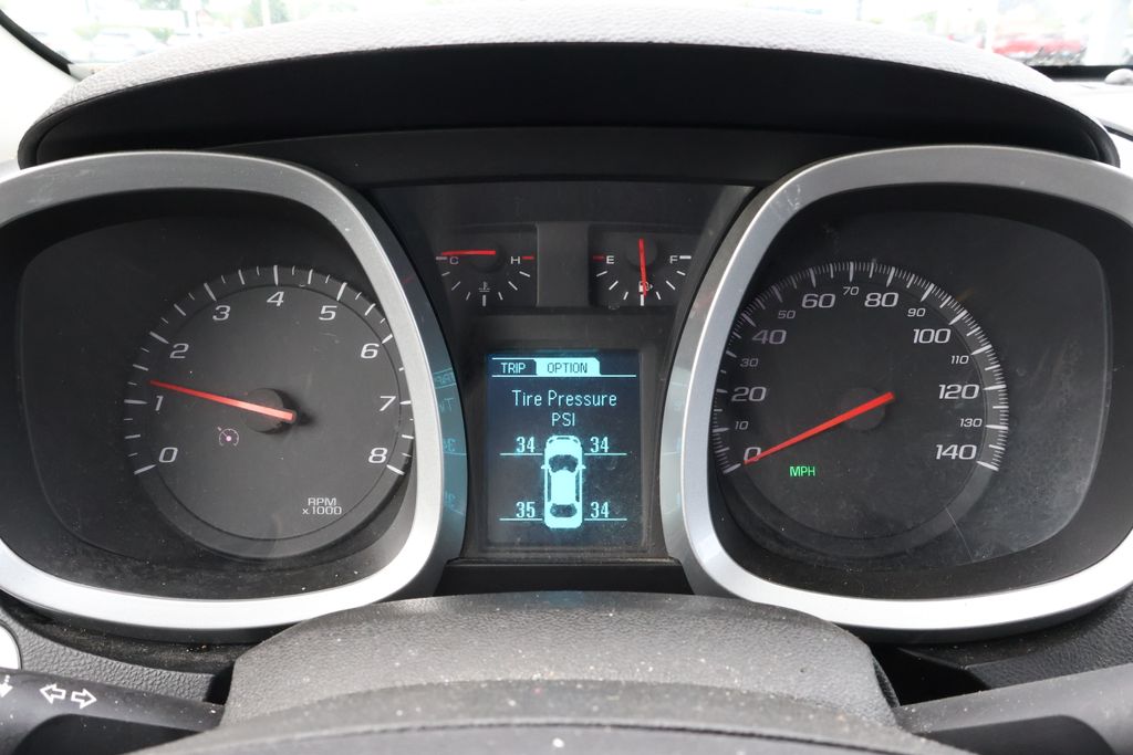 Thumbnail: 2013 Chevrolet Equinox - 17