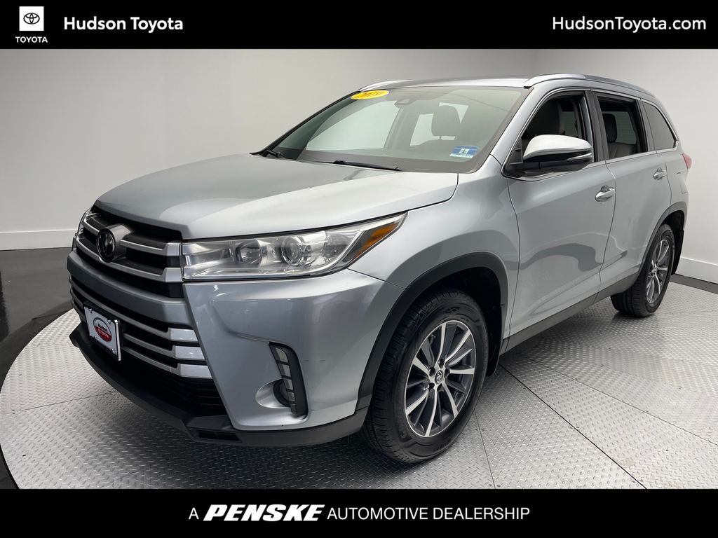 Thumbnail: 2019 Toyota Highlander - 1