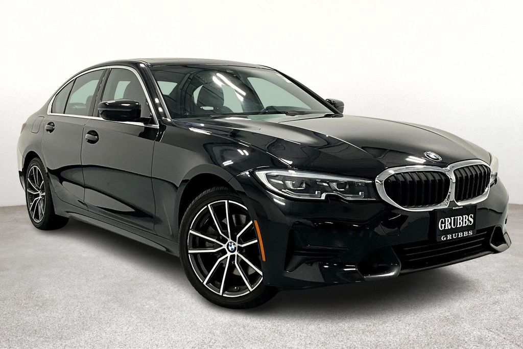 2022 BMW 3 Series 330i xDrive AWD