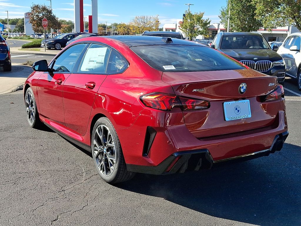Thumbnail: 2026 BMW 2 Series - 3